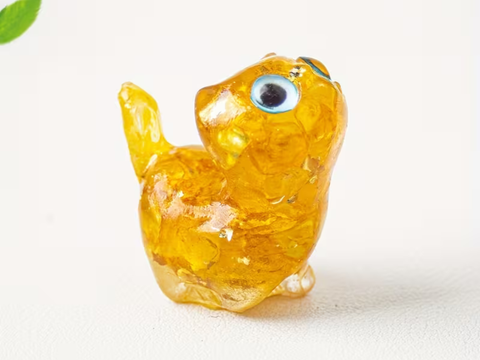 Kot, figurka herbaciana, kamień