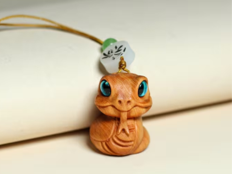 Snake, tea figurine, tree, 3 cm