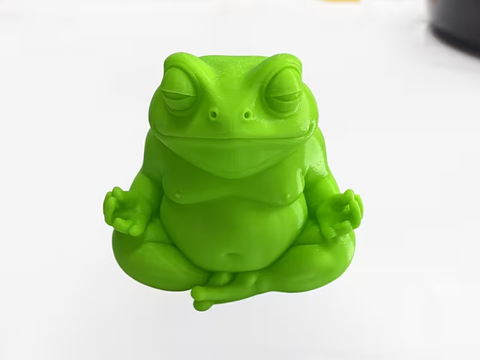 Toad, tea figurine, plastic, 7x8 cm
