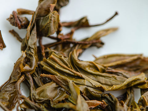 Sheng Pu Erh Mao Cha Mi Xiang (aromat miodowy), Bindao, 2013