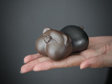 Pig, tea figurine, clay, 4x5.5x8 cm