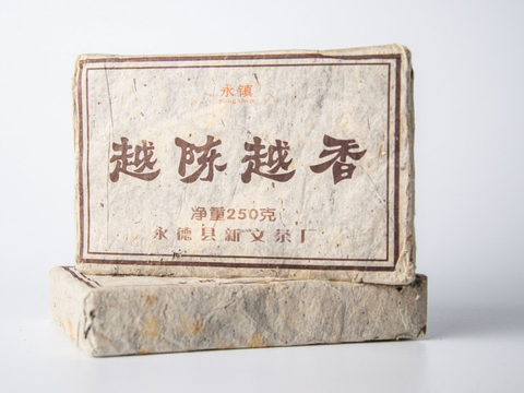 Shu Pu Erh Chen Xiang (Aromat dojrzałości), A, 2006
