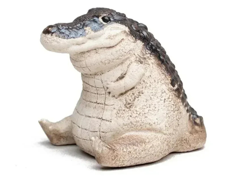 Crocodile, tea figurine, resin, 4x5x3 cm