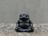 Ropucha, figurka herbaciana, metal, 2x2 cm
