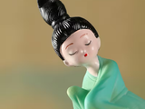 Dama, figurka termiczna, żywica, 8.5 cm