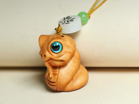 Snake, tea figurine, tree, 3 cm