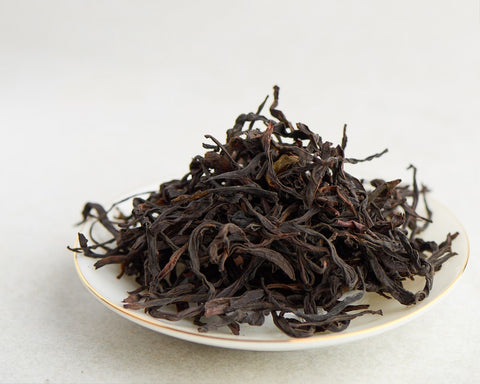 Song Zhong Dan Cong (Lonely shrubs of the Sun variety), AAA, 2025