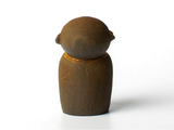 Mnich, figurka herbaciana, glina, 6.5x3 cm