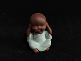 Mnich, figurka herbaciana, glina, 5 cm