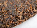 Shu Pu Erh Złoty pąk, fabryka Yong Zhen, 2023