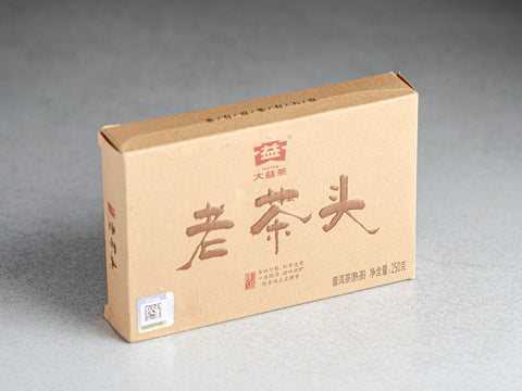 Shu Pu Erh Lao Cha Tou, Da Yi Factory, 2021, 250g