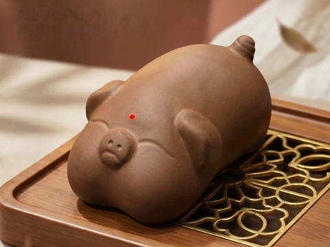 Piglet, tea figurine, clay
